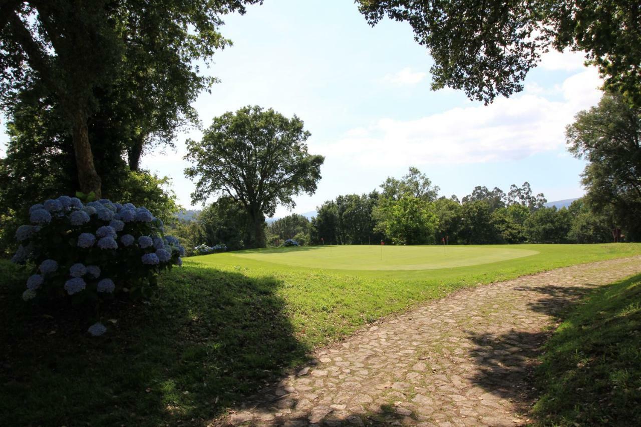 Golf Course - Luxurious Flat T3 - Ponte De Lima Apartment Екстериор снимка